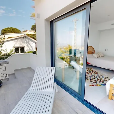 Villa Maison Face A La Au-dessus De La Baie De