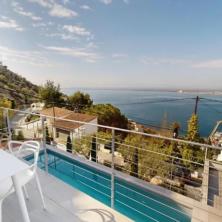 Villa Maison Face A La Au-dessus De La Baie De Roses
